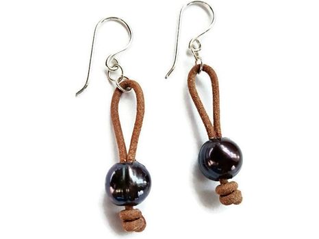 Pearl Leather Earrings, Casual Boho Chic earrings