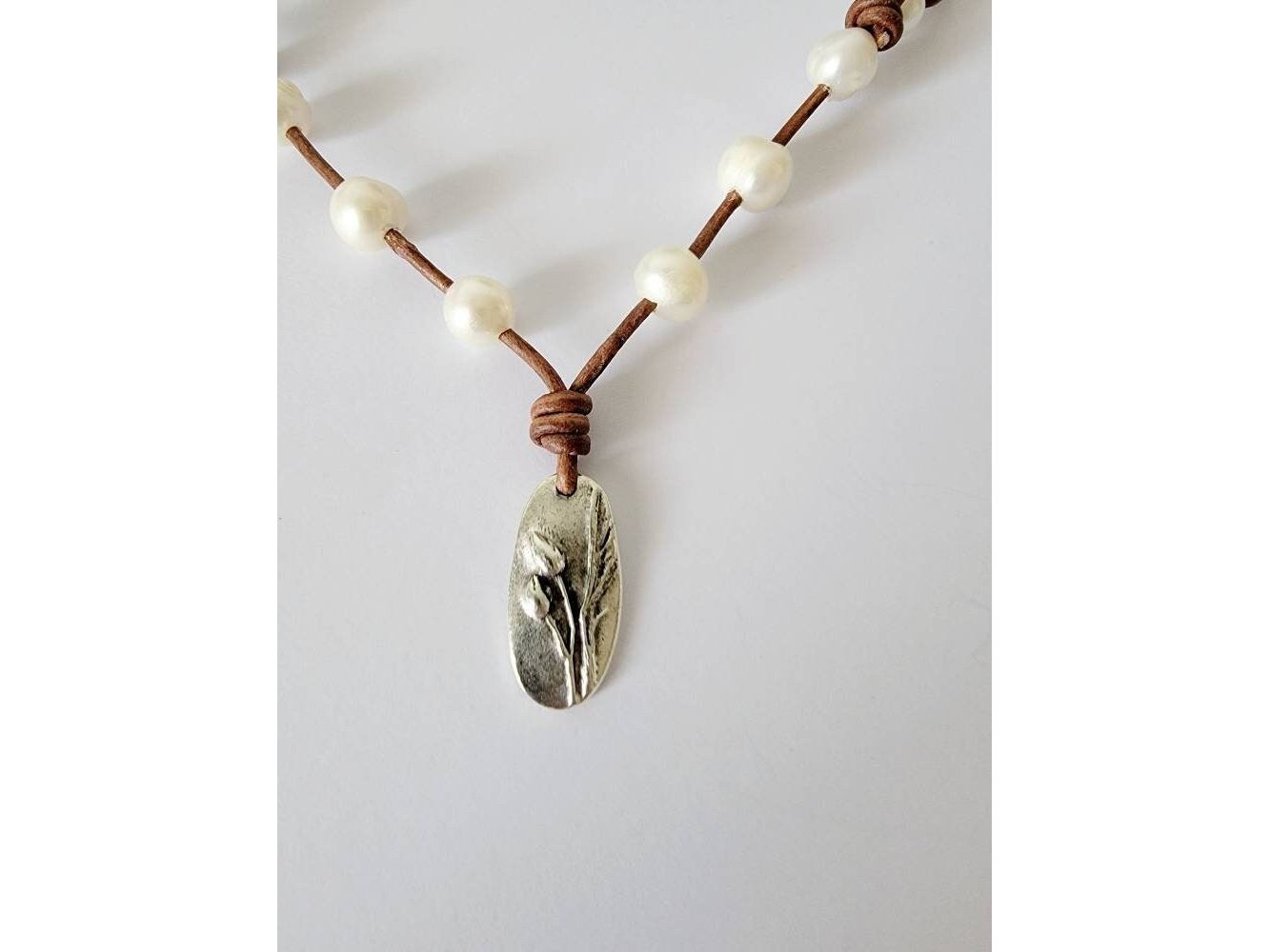 Iris pendant leather pearl necklace, Statement jewelry, adjustable length necklace, 3rd anniversary gift of leather