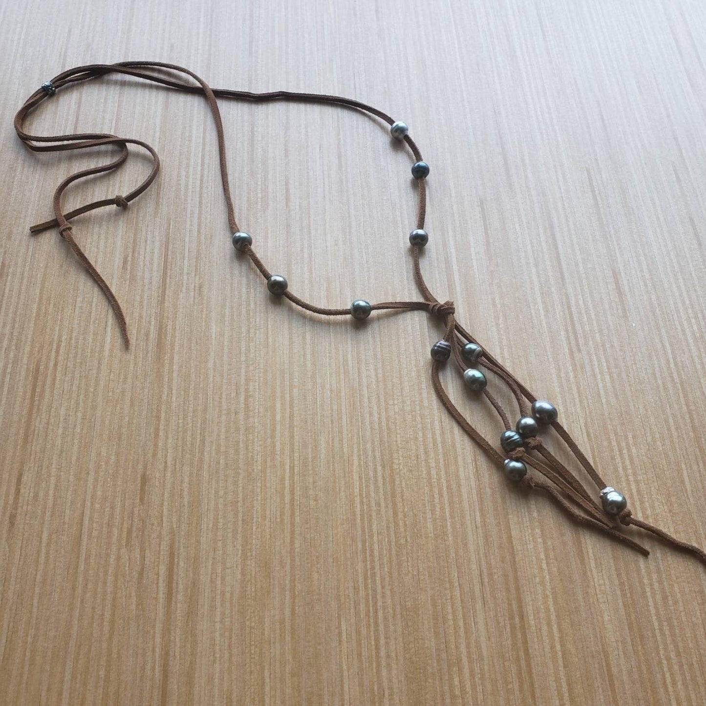 Black Tahitian pearls suede leather necklace, lariat style Y necklace, 3rd anniversary gift for wife,