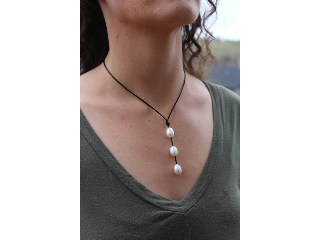 Leather Pearl lariat Y necklace, 3rd Anniversary gift for wife, June Birthstone jewelry