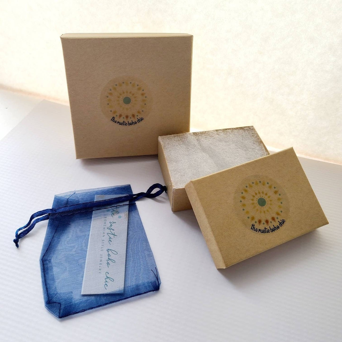 Dainty silver anklet with white pearls, Bridal ankle bracelet