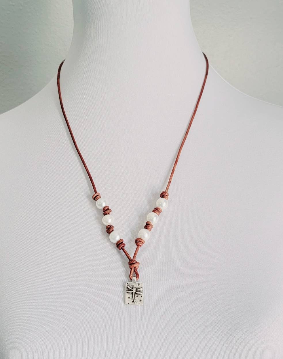 Gift for mom from daughter, Leather Pearl Dragonfly pendant necklace, adjustable length