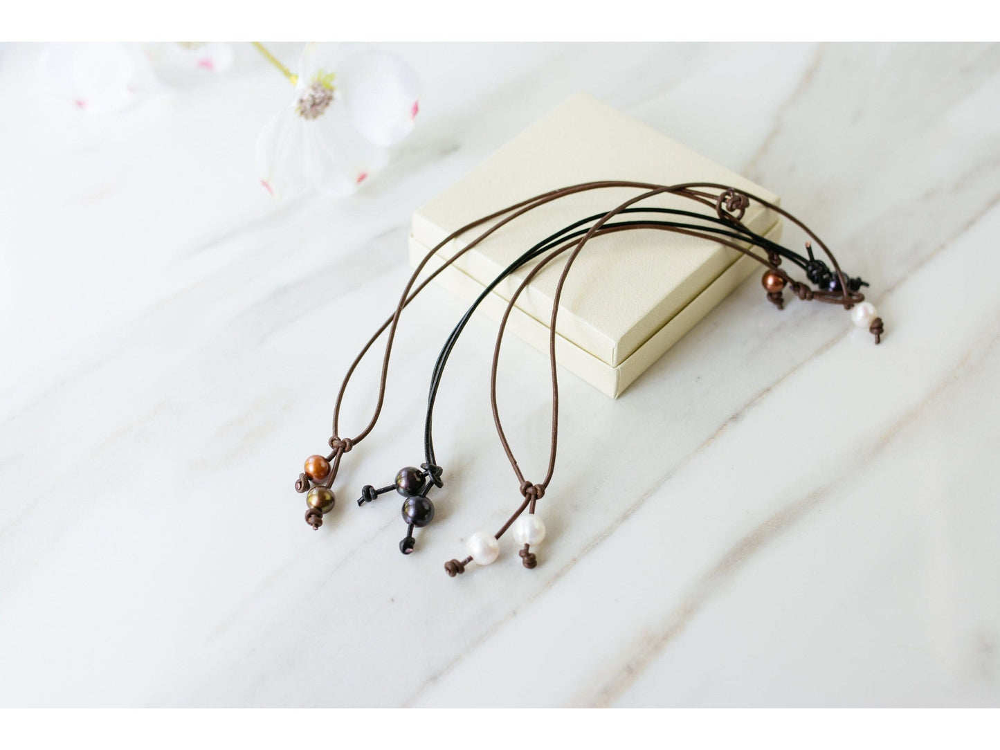 Leather pearl drop necklace, Summer Beach jewelry, 3rd anniversary gift for wife girlfriend,