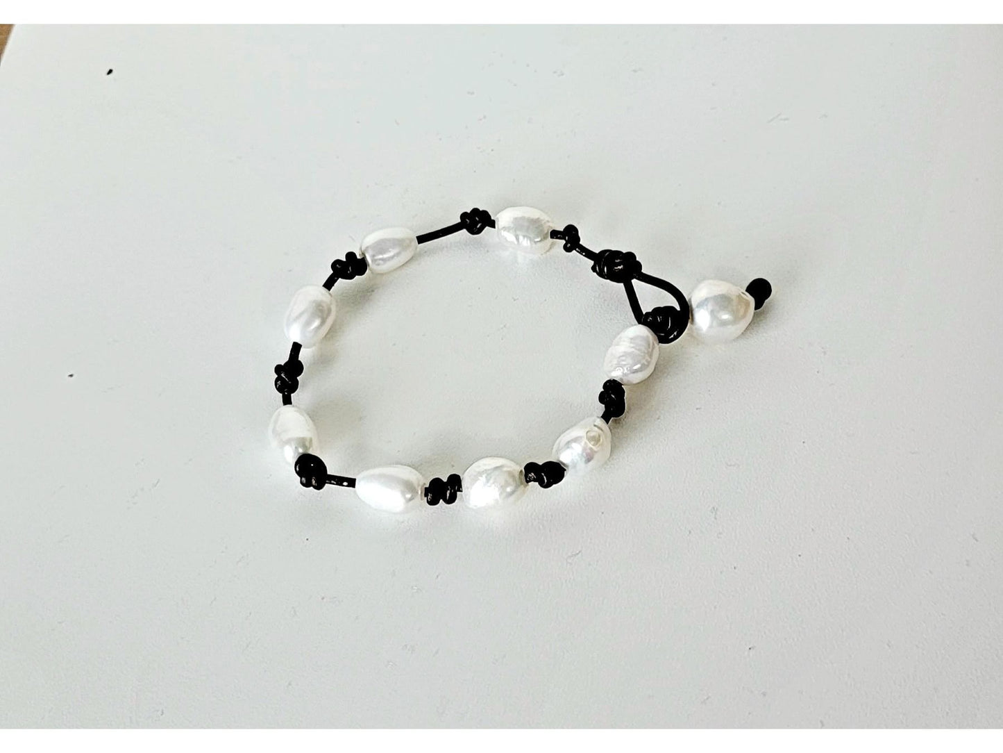 Knotted Leather Pearl Bracelet: Adjustable Tan Bracelet