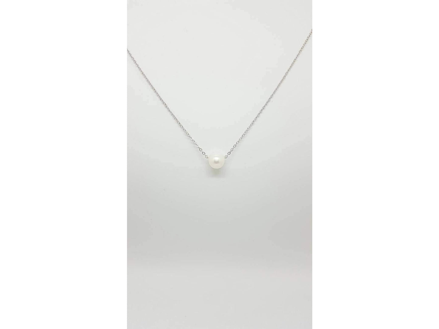 Floating pearl necklace, real pearl choker, wedding party jewelry, single pearl necklace, Bridal party jewelry