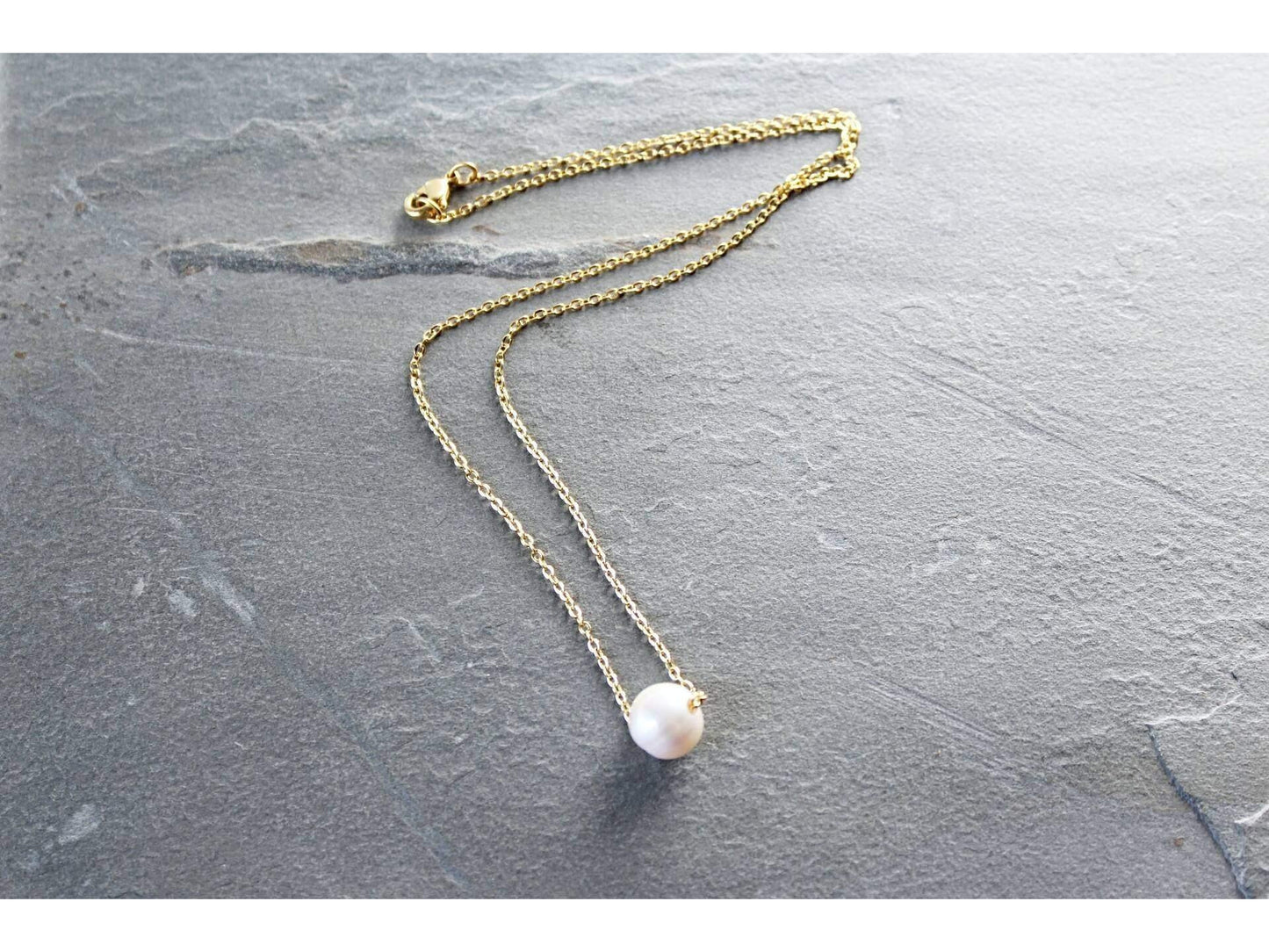 Floating pearl necklace, real pearl choker, wedding party jewelry, single pearl necklace, Bridal party jewelry