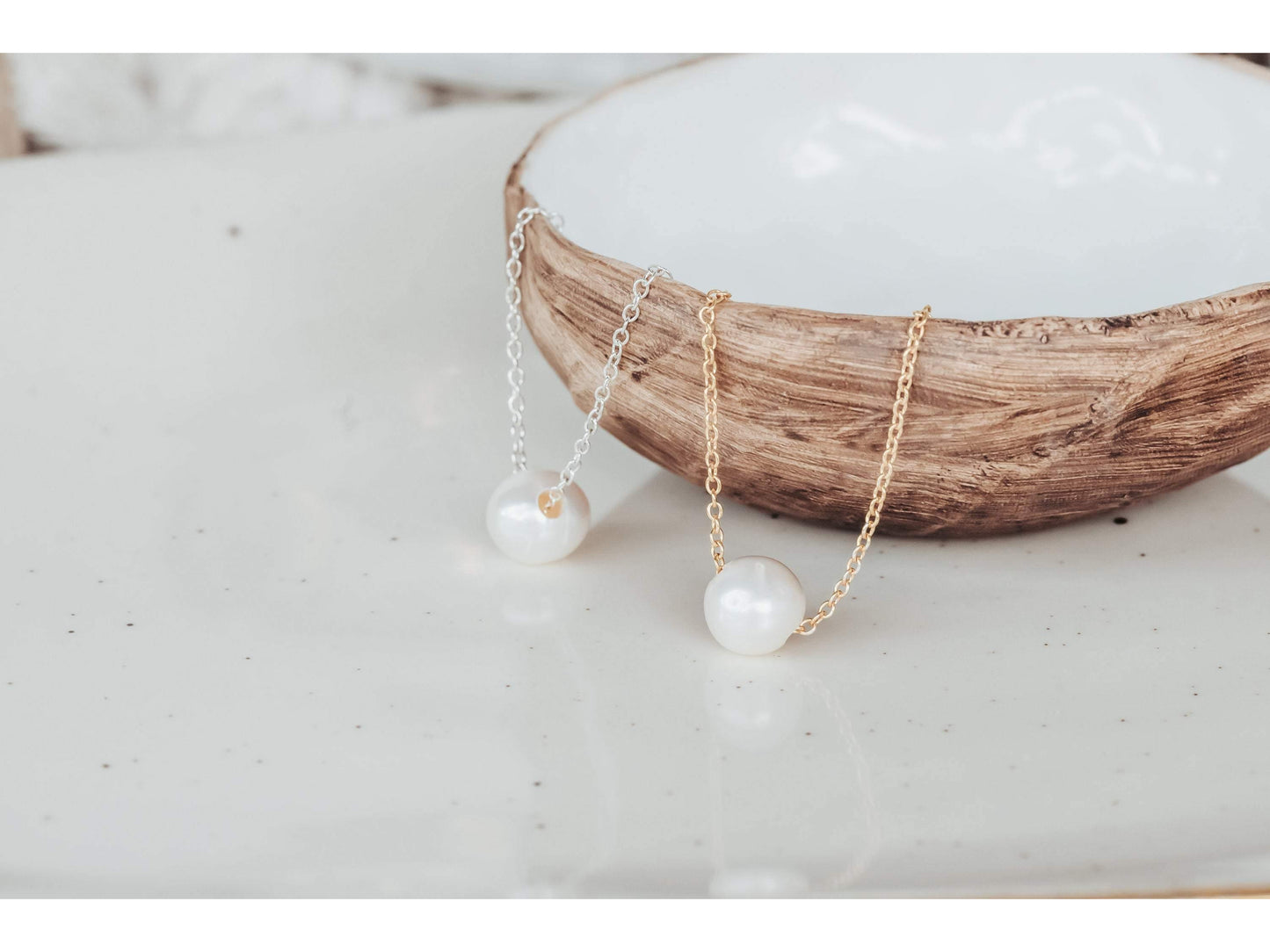 Floating pearl necklace, real pearl choker, wedding party jewelry, single pearl necklace, Bridal party jewelry
