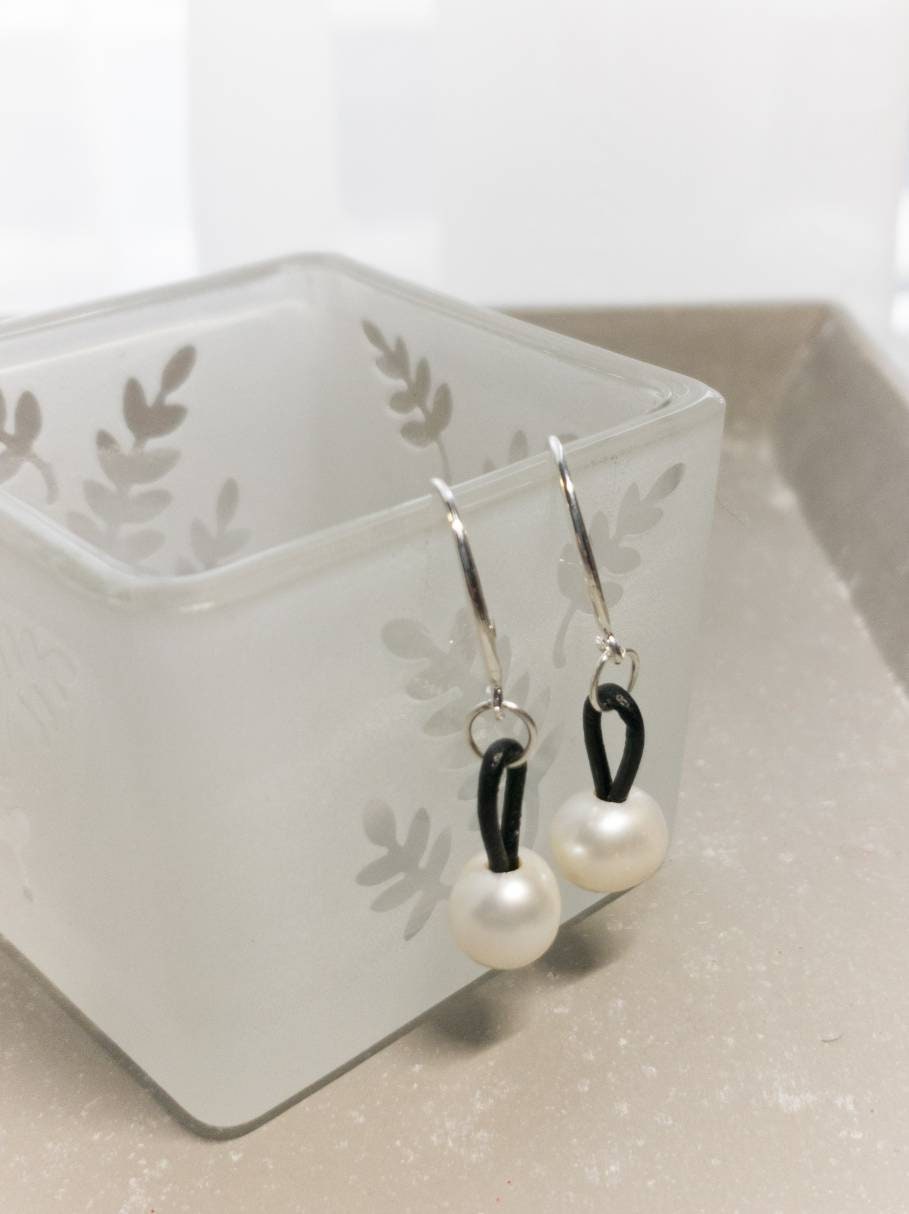 Pearl earrings, Leather pearl earring, 30th anniversary gift of pearls