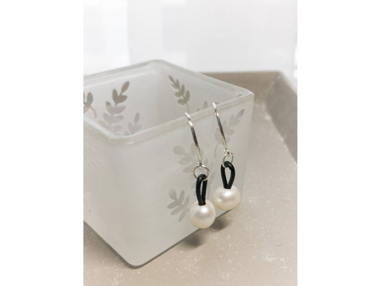 Leather Pearl Earrings: Sterling Silver, Freshwater Pearl, Boho Chic