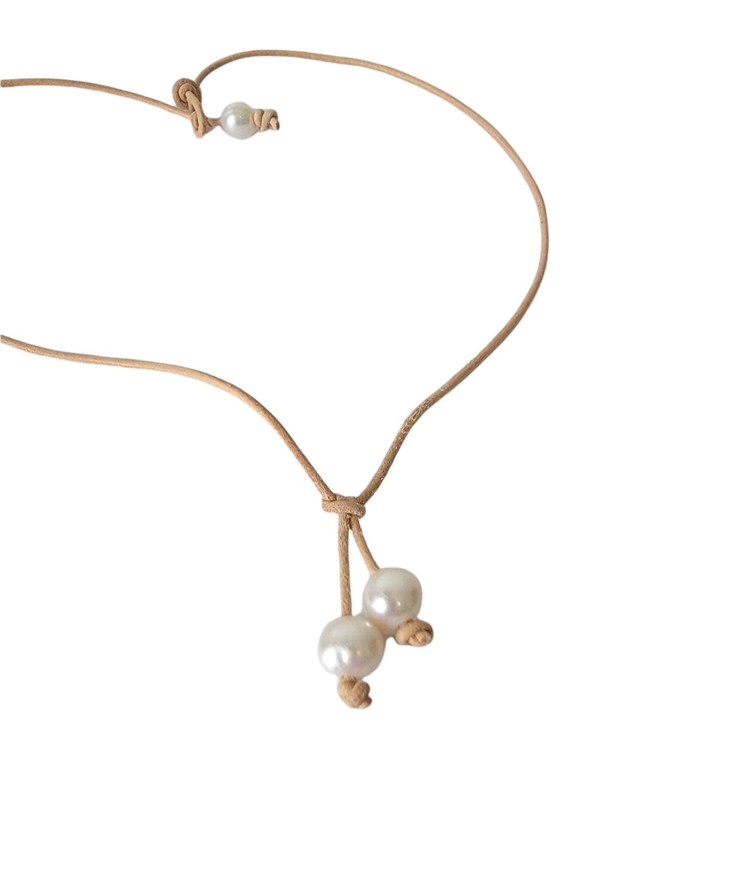 Leather and pearl drop necklace, 3rd anniversary gift for wife girlfriend, Bohemian style jewelry,