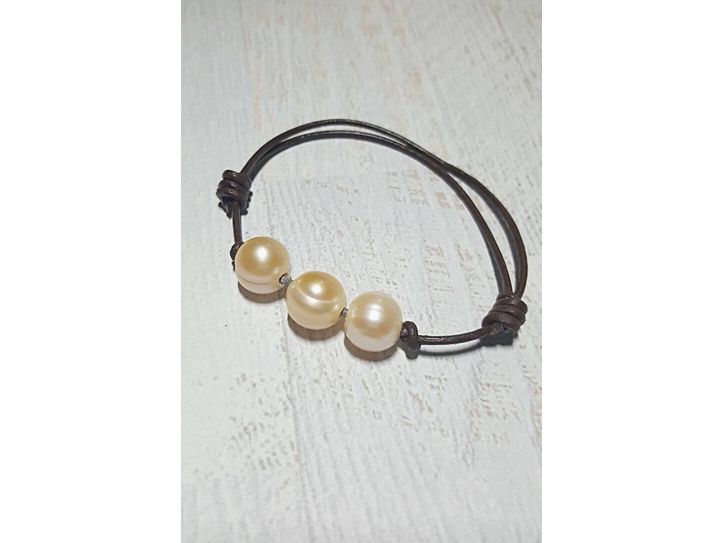 Unisex Pearl leather bracelet, 3rd anniversary gift of Leather, Sliding knot bracelet