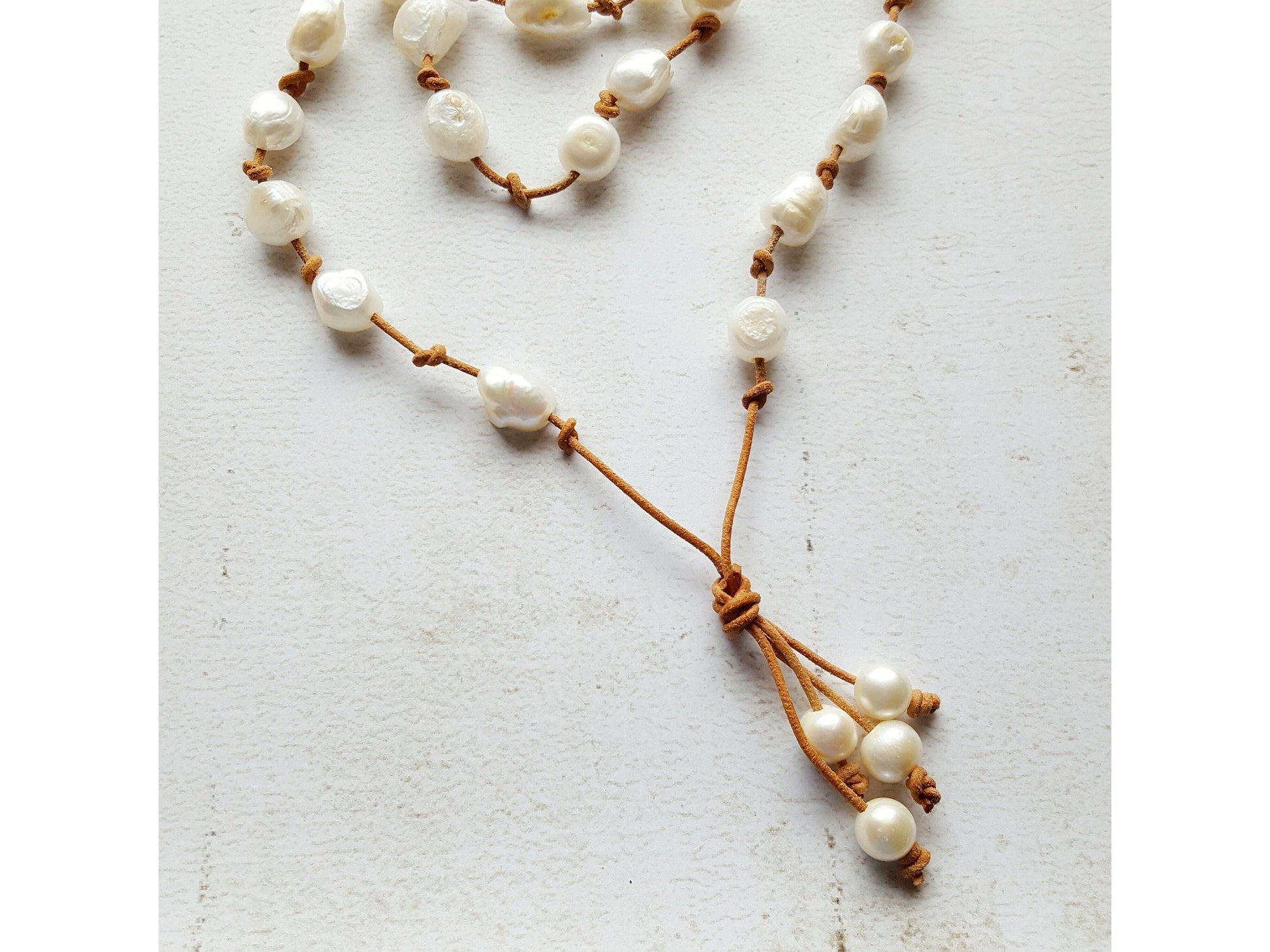 Baroque Pearl Leather Necklace, 3rd Anniversary Gift for Wife, Pearl Statement necklace