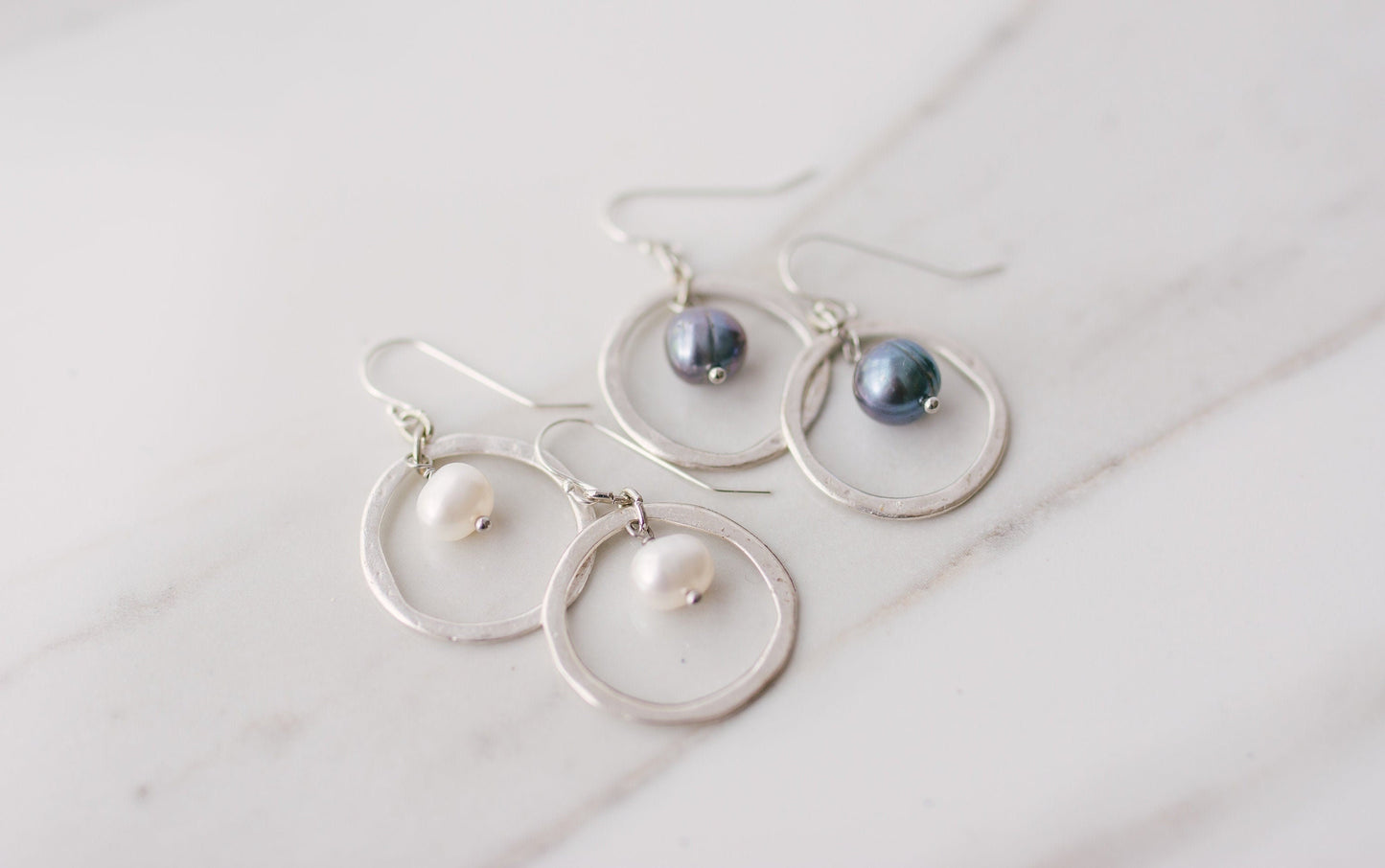 Hoop earrings with pearl charm, Hammered hoop earrings, Pearl earrings
