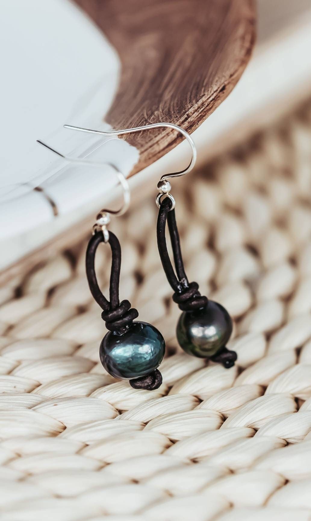 Pearl Leather Earrings, Casual Boho Chic earrings