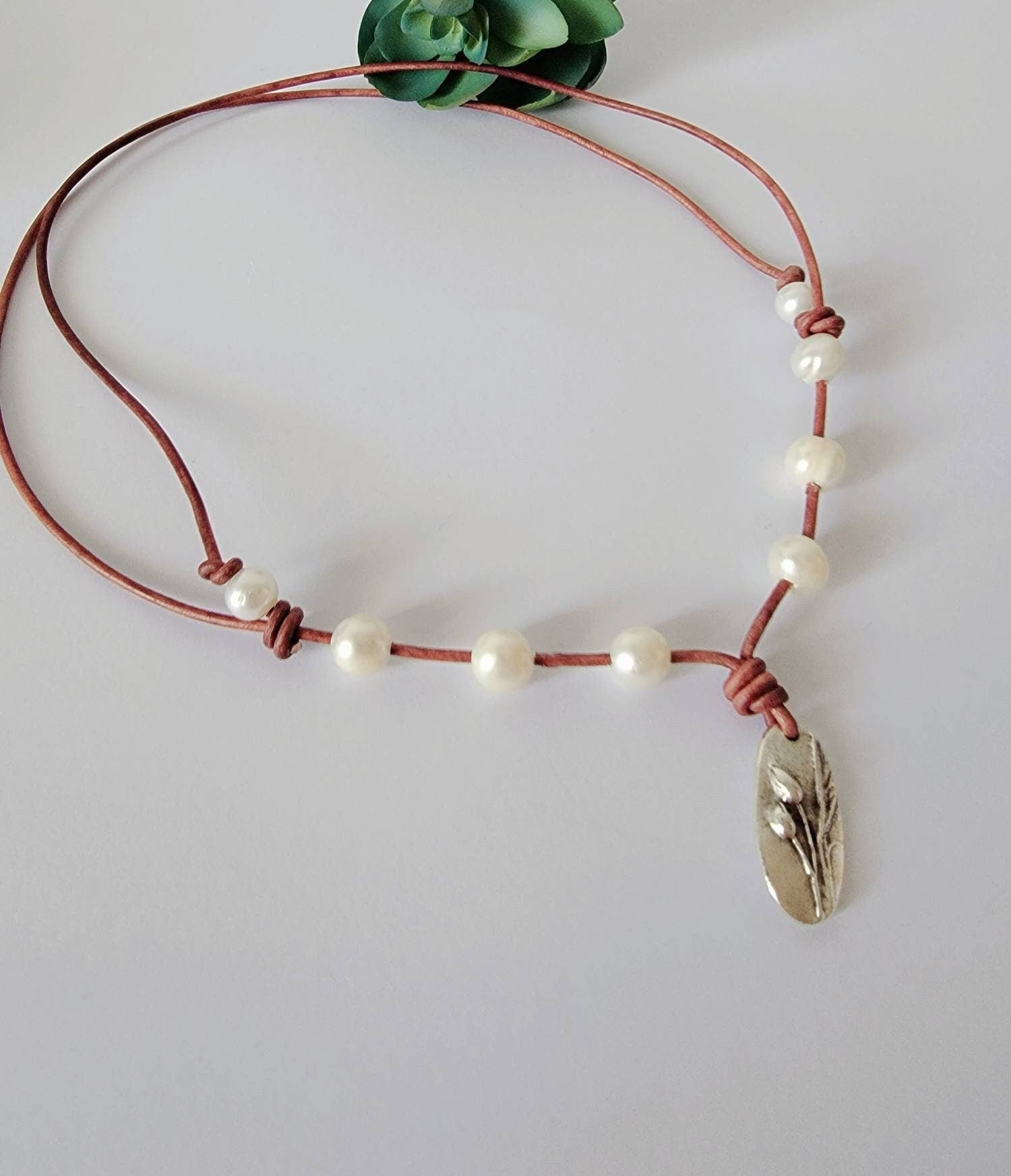 Iris pendant leather pearl necklace, Statement jewelry, adjustable length necklace, 3rd anniversary gift of leather