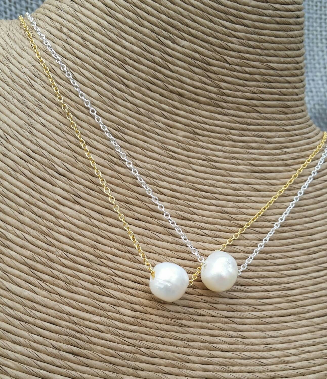 Pearl Bridesmaid jewelry - floating 10 mm white pearl chain necklace, delicate dainty choker