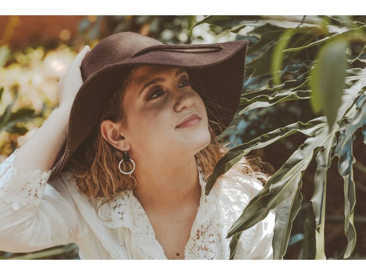 Rustic Genuine Leather hammered metal Hoop Earrings, Mother&#39;s day gift of Bohemian style earrings from son