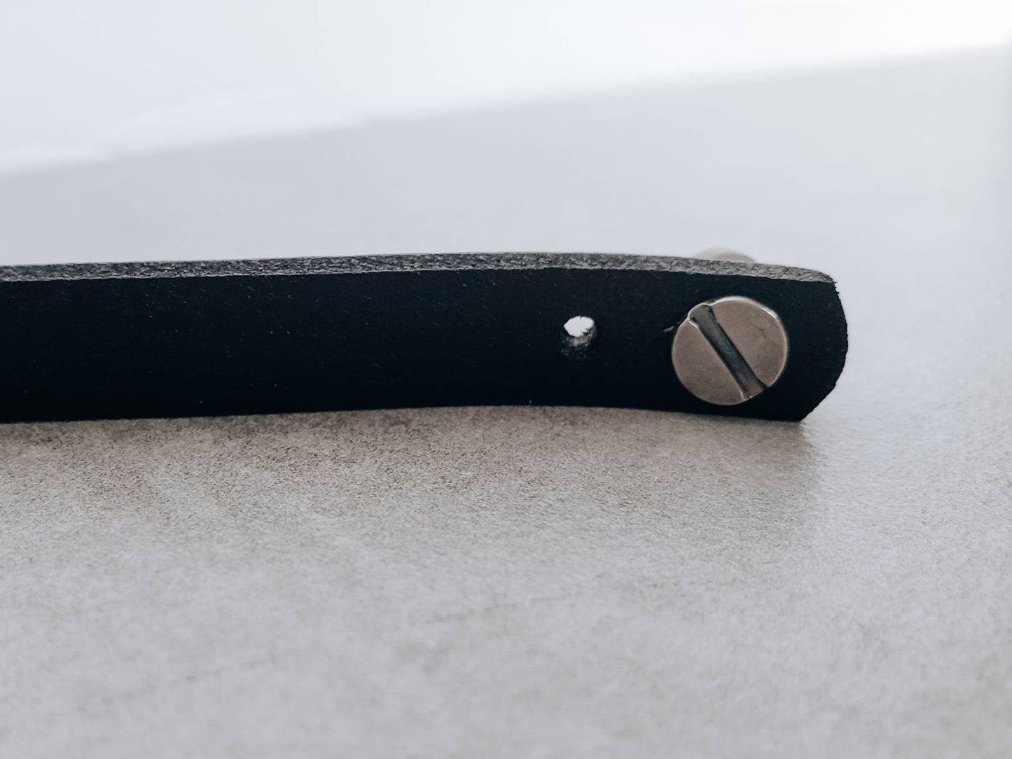 Leather Cuff Bracelet, Unisex Adjustable Men&#39;s or Women&#39;s Leather Bracelet,