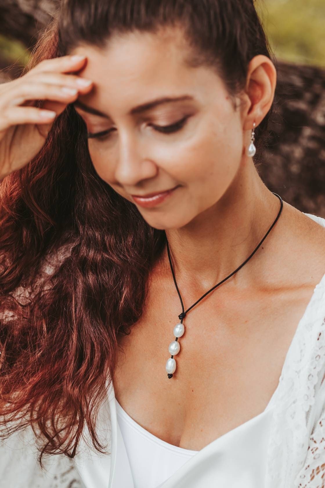 Leather Pearl lariat Y necklace, 3rd Anniversary gift for wife, June Birthstone jewelry