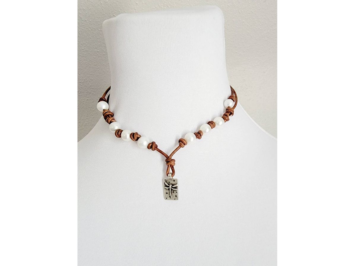 Gift for mom from daughter, Leather Pearl Dragonfly pendant necklace, adjustable length