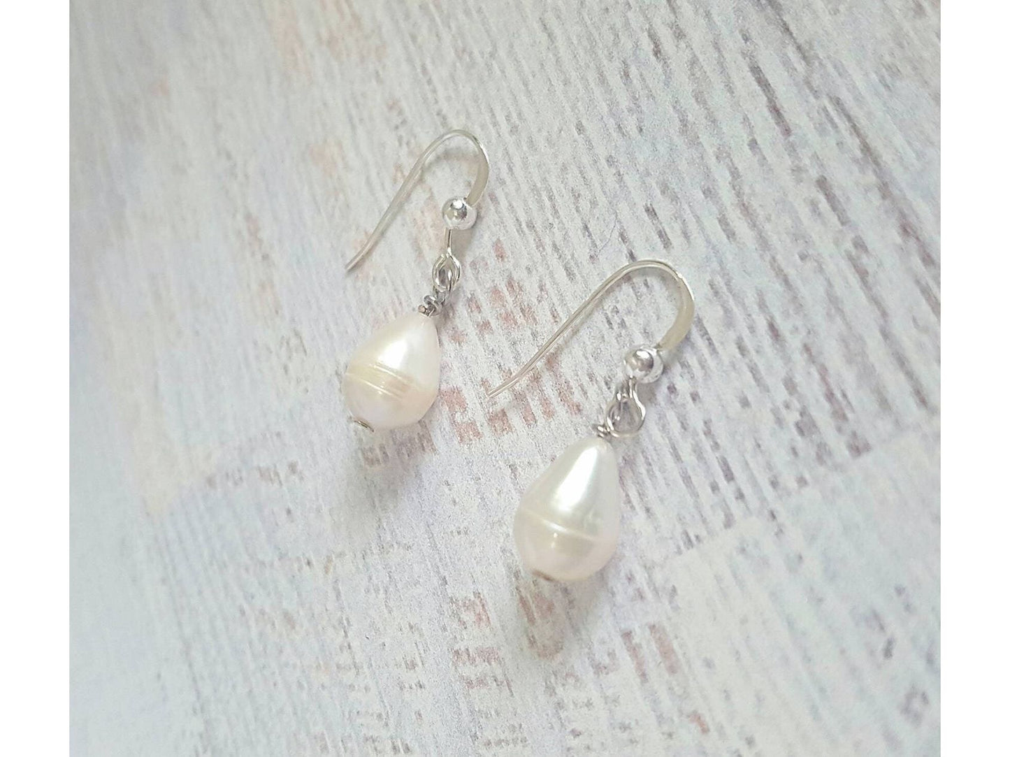 White Pearl tear drop earrings, June birthstone, June Pearl Graduation Gift, Pearl bridal jewelry