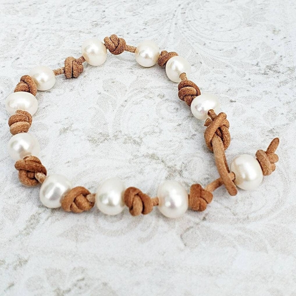 Knotted natural tan leather pearl bracelet, 3rd anniversary gift for her,