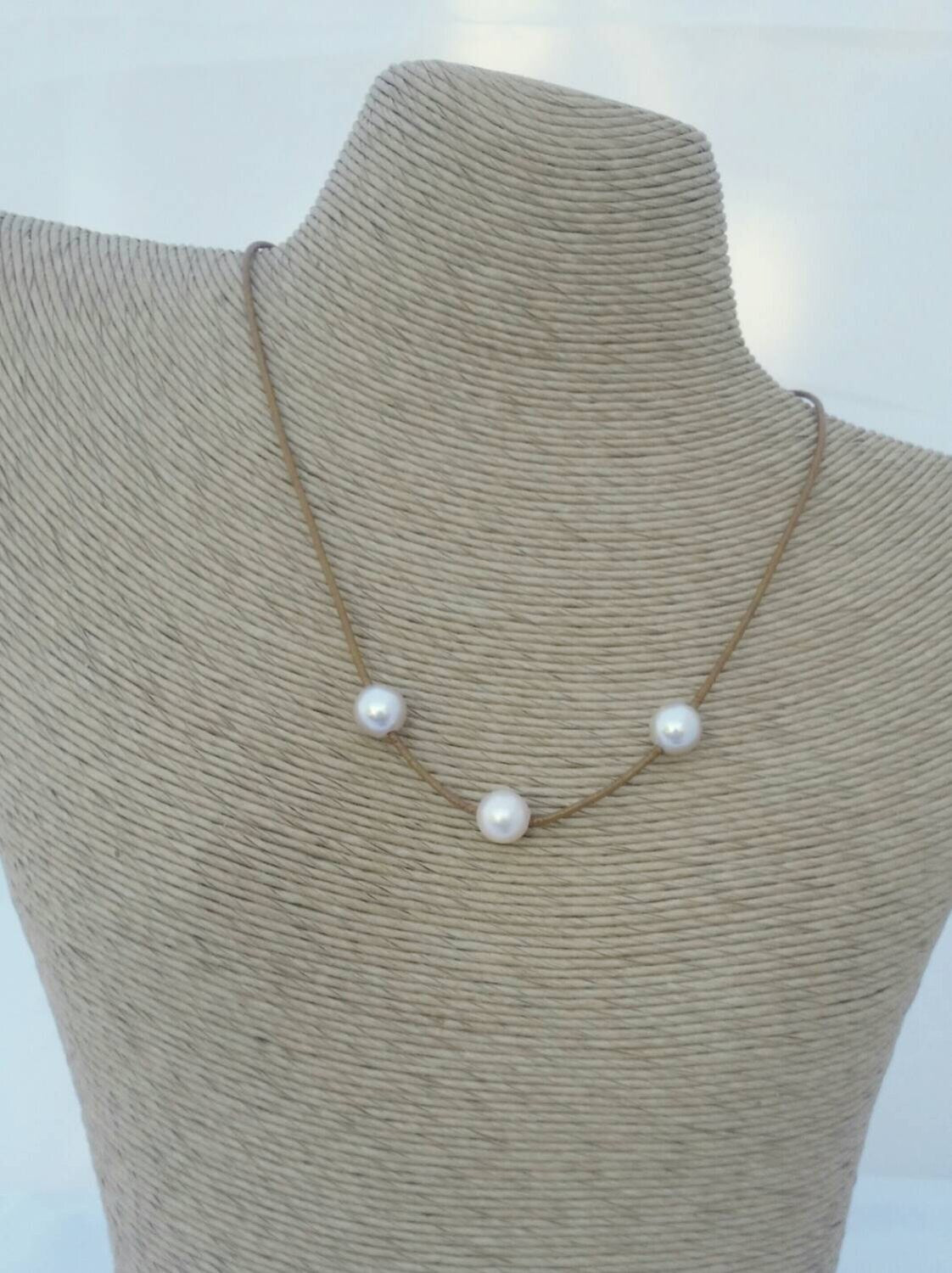Leather and Pearl choker necklace