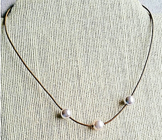 Leather and Pearl choker necklace